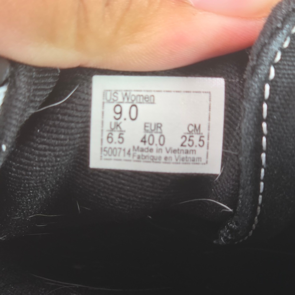 Vans Ward Womens 9 Black White Checkerboard Butterfly Low Top Sneakers 1500714 - Picture 9 of 10